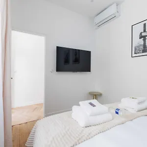  Apartment 2br-6p - Gare De L'est