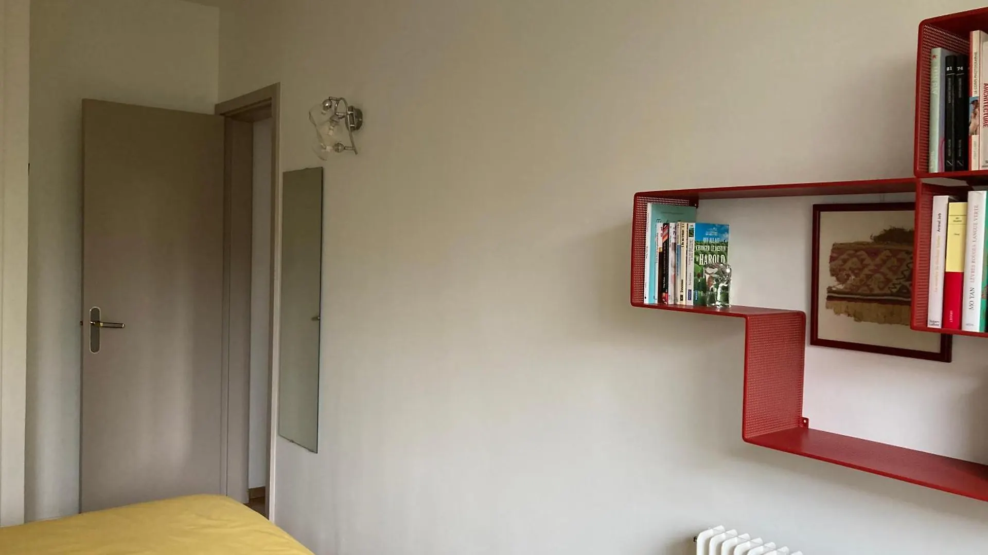 Vue Sur Jardin, 3 Pieces Apartment Paris